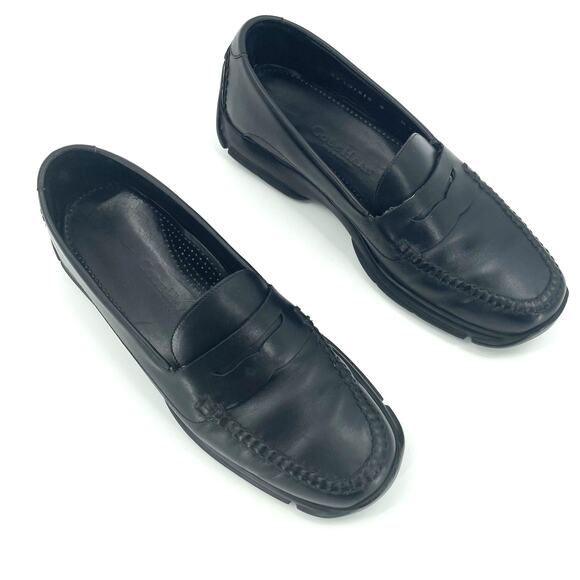 Cole Hahn Country Gommus Penny Loafers, Size 8, Black **Some Separation-As Is** - Picture 3 of 12